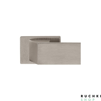 фото прямоугольная розетка Новинка 3033 никель матовый Тупай