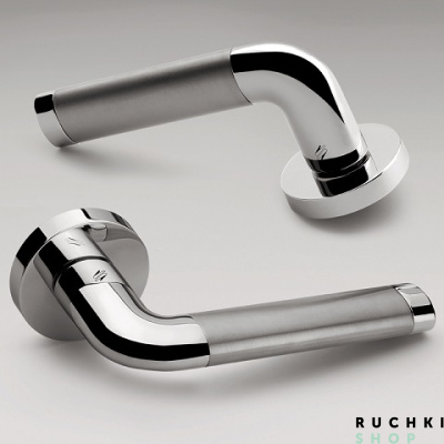 Ручка на розетке TAIPAN, Хром/матовый хром, Colombo 