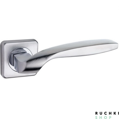 Ручка на розетке Quadrata, Матовый хром/хром, Pasini