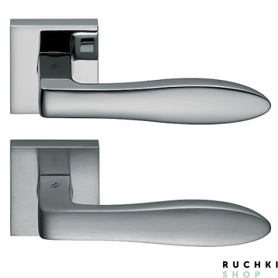 Варианты цветов ручки на розетке GILDA, Полированный хром, Colombo