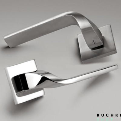 Ручка на квадратной розетке ISY, Коломбо, Италия