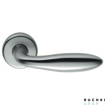 Ручка на розетке MACH, Матовый хром, Colombo 